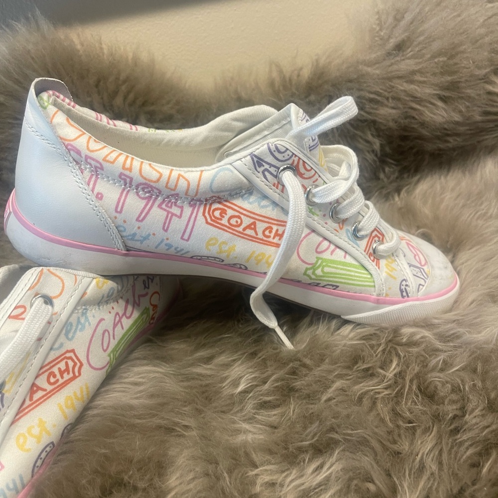 Coach White and Red Sneakers with Artistic Design - Picture 4 of 6